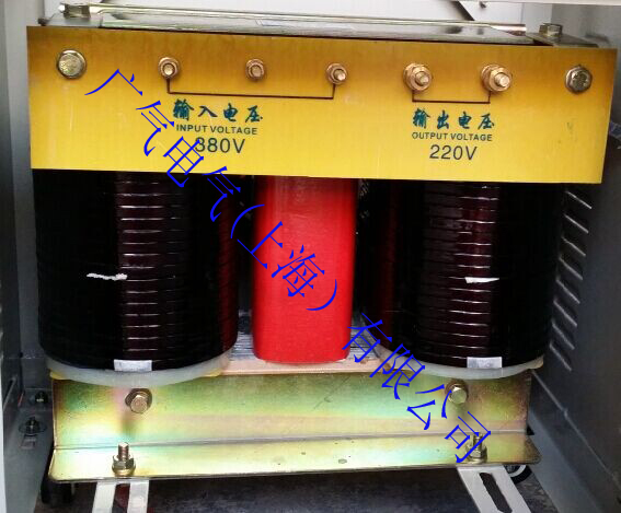 三相380V变单?20V隔离变压? /><i></i>
                    </p>
                    <p><h1>三相380V变单?20V隔离变压?/h1></p>
                    <p><p>   gqS-D斯考特变压器是三相变(sh)相的变压器。低压绕l的l构定w与同定w的二台普通单相变压器相同。斯考特联接的变压器通常是由二个单相变压器组成。将一台变压器高压l组的末端联接在另一台高压绕l的中央Q便可组成“T”Şl的三相高压l组。每个低压绕l均是简单的单相l组Q它们之间没有电(sh)的联pR它们的?sh)压和?sh)与普通单相变压器相同。但每个高压l组和电(sh)却与普通单相变压器不同?/p></p>
                </div>
                <div   id=